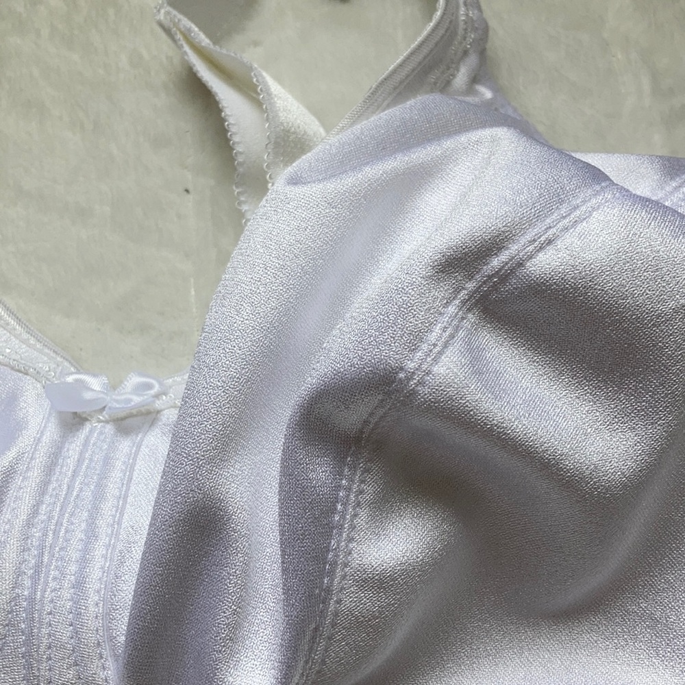 Amoena Rita Soft Cup Bra. - Picture 6 of 12